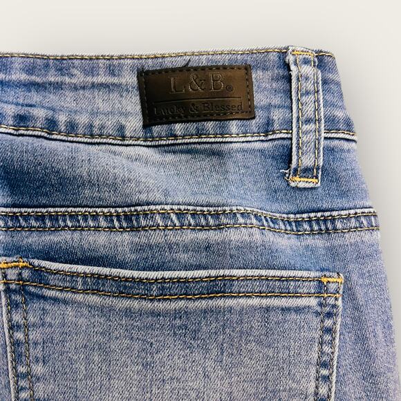 Lucky & Blessed light wash Flare Jeans size 8 - Picture 9 of 9